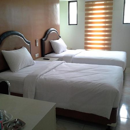 Asoka Inn Bandung Luaran gambar