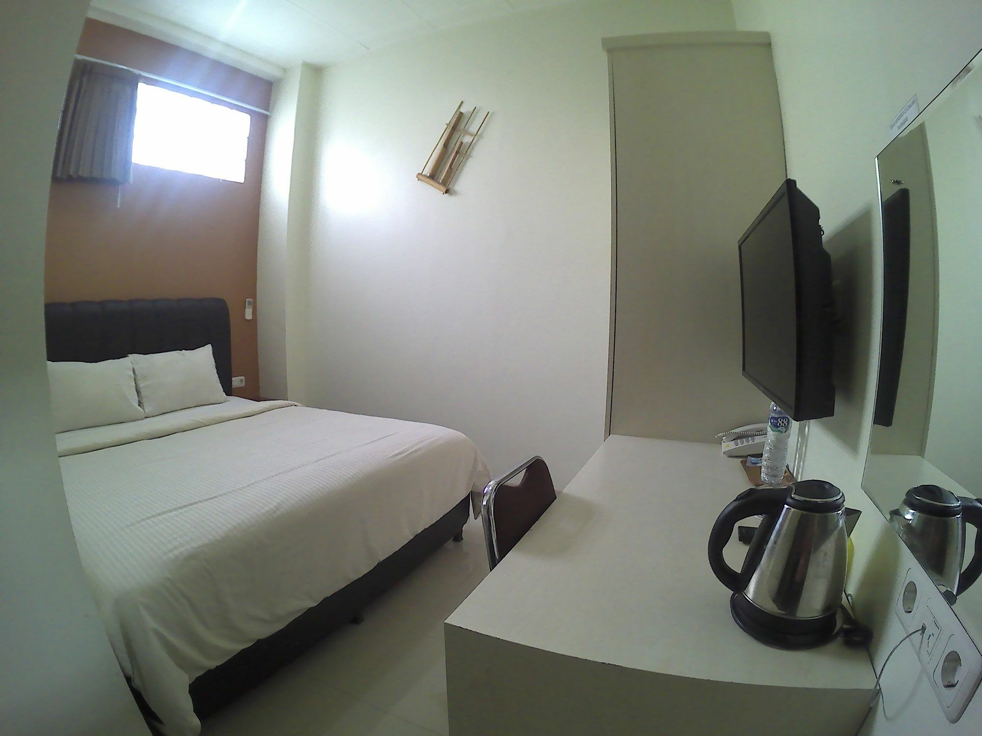 Asoka Inn Bandung Luaran gambar